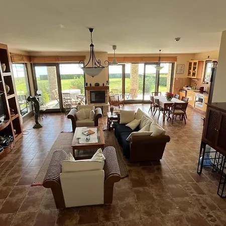 Balatonparti * 鲍洛托努德沃里